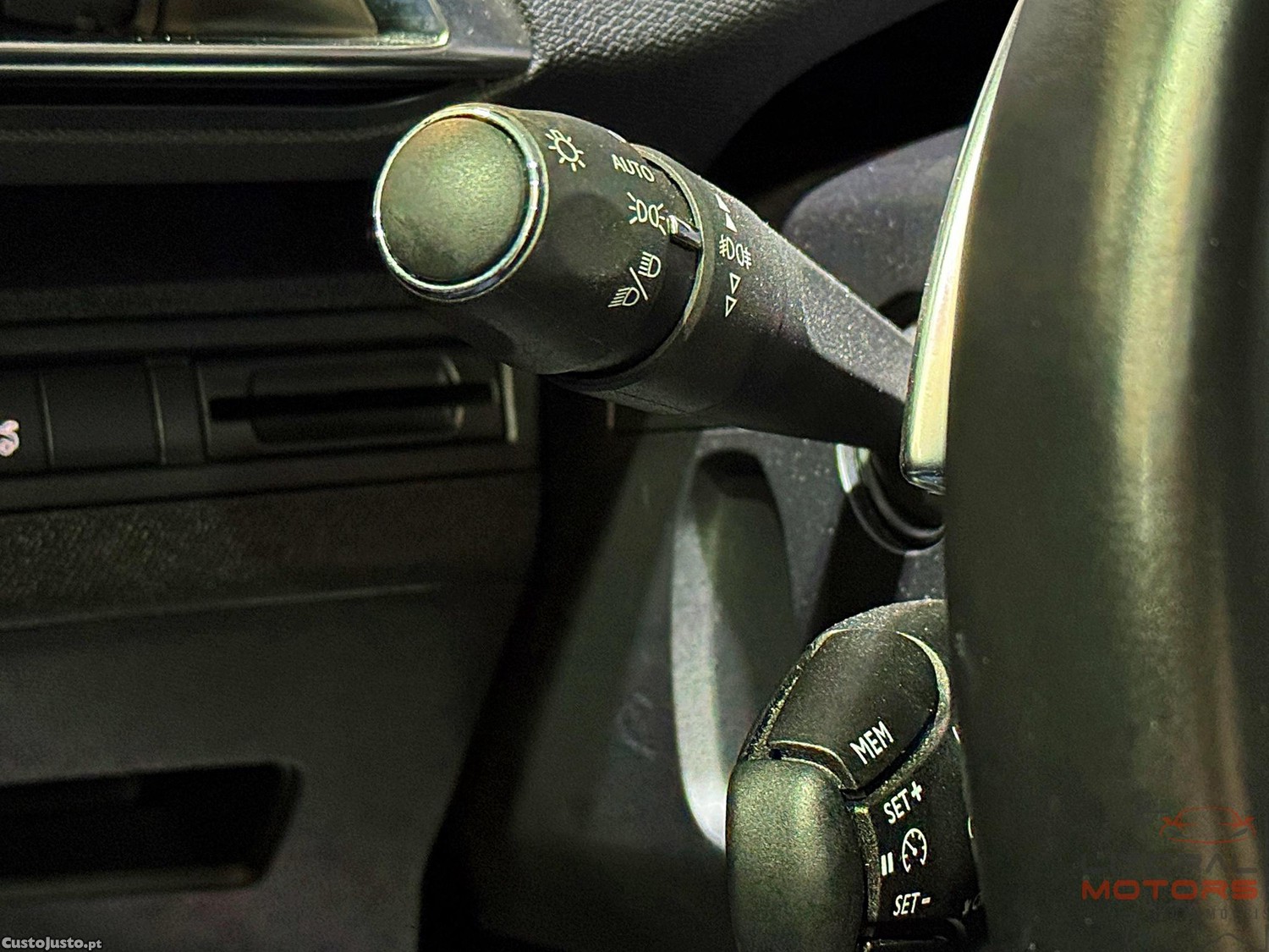 Peugeot 3008 1.2 PureTech Allure Pack EAT8 — fotografia 2