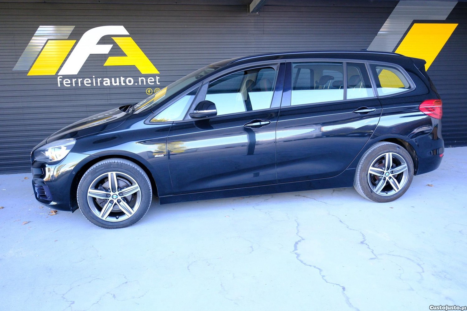 BMW 216 Gran Tourer d Line Sport — fotografia 22