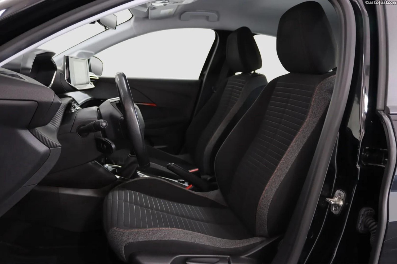 Peugeot 208 1.2 PureTech Active Pack — fotografia 5