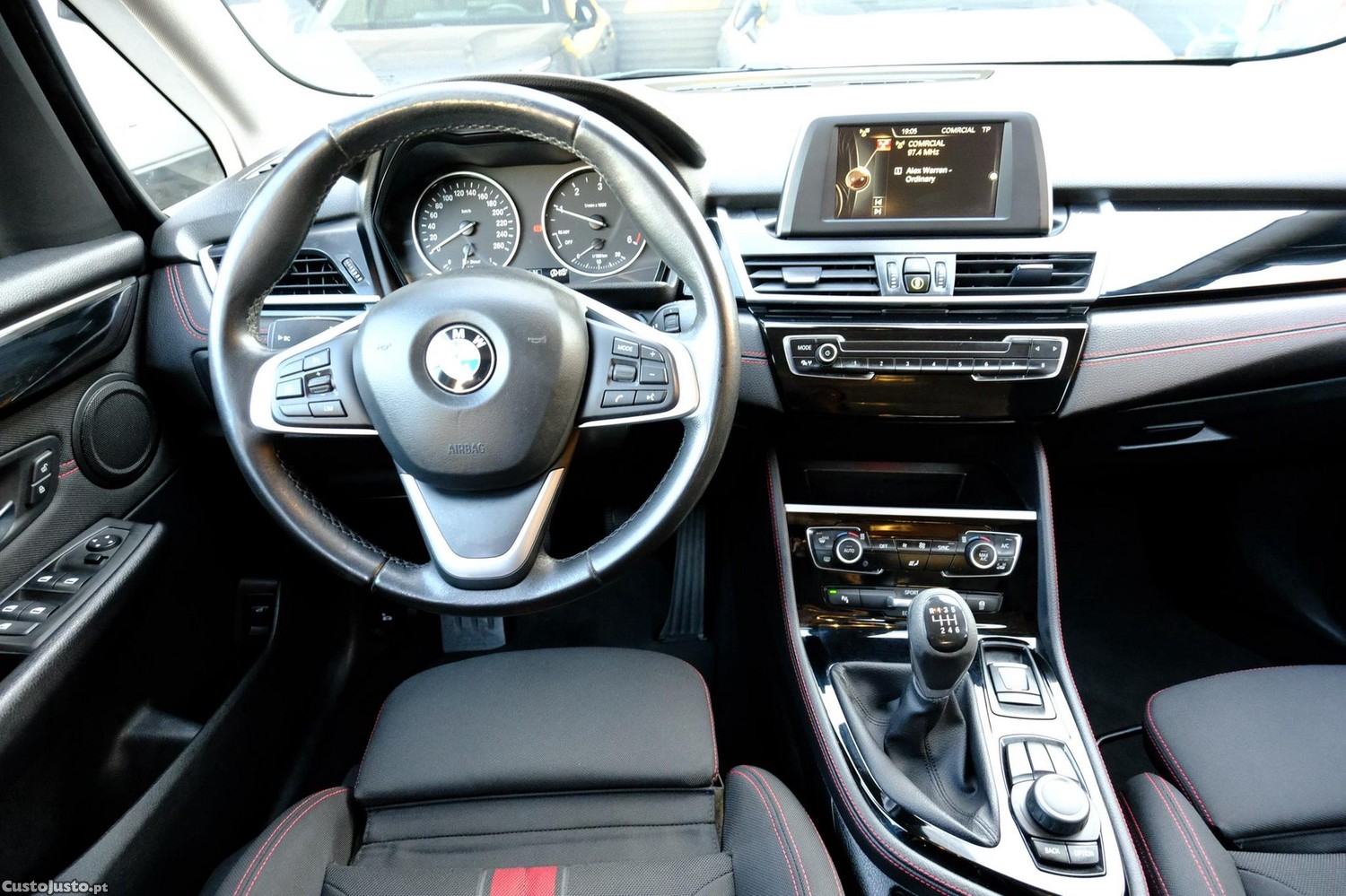 BMW 216 Gran Tourer d Line Sport — fotografia 12