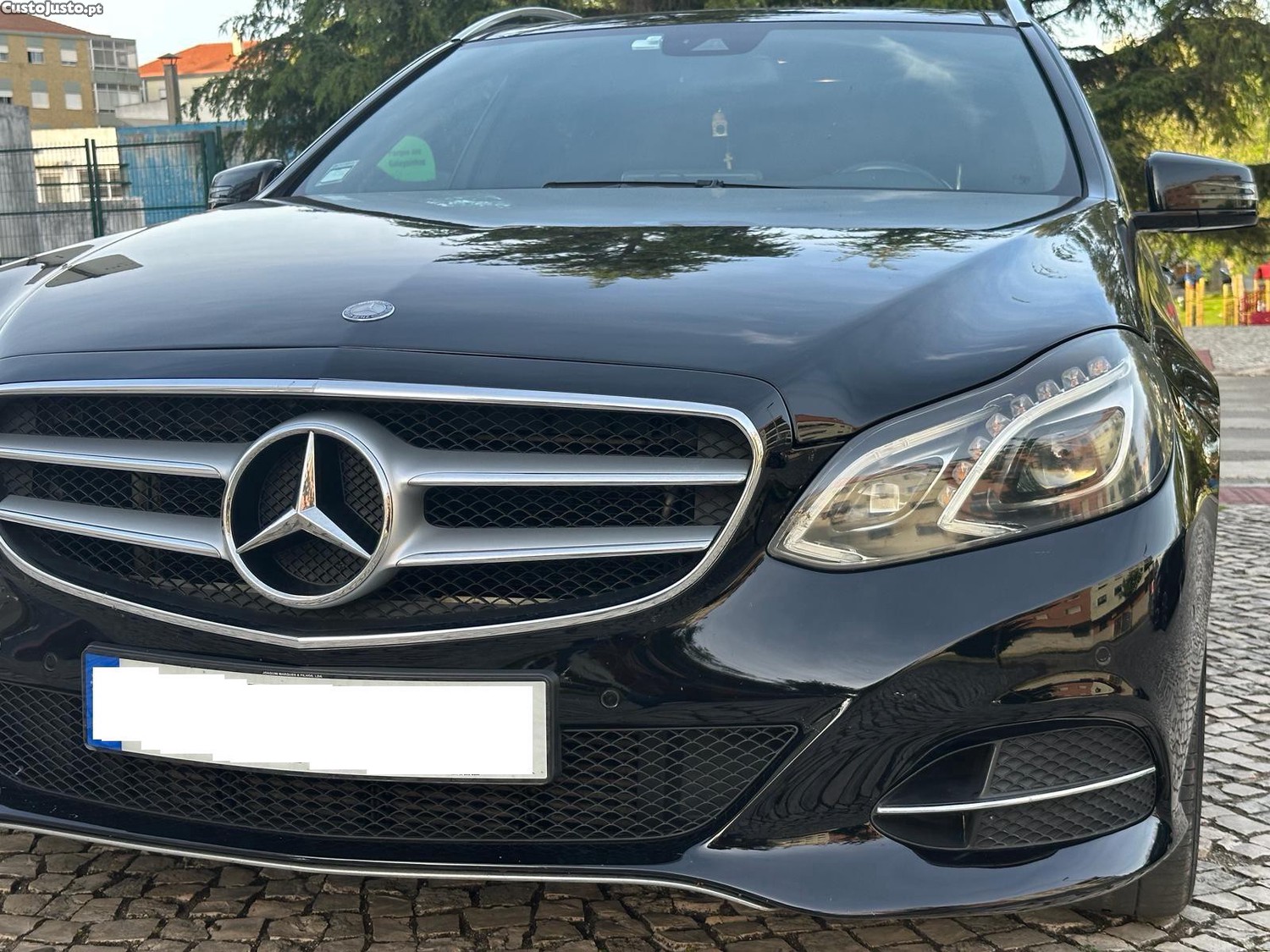 Mercedes-Benz E 250 Avantgard — fotografia 8