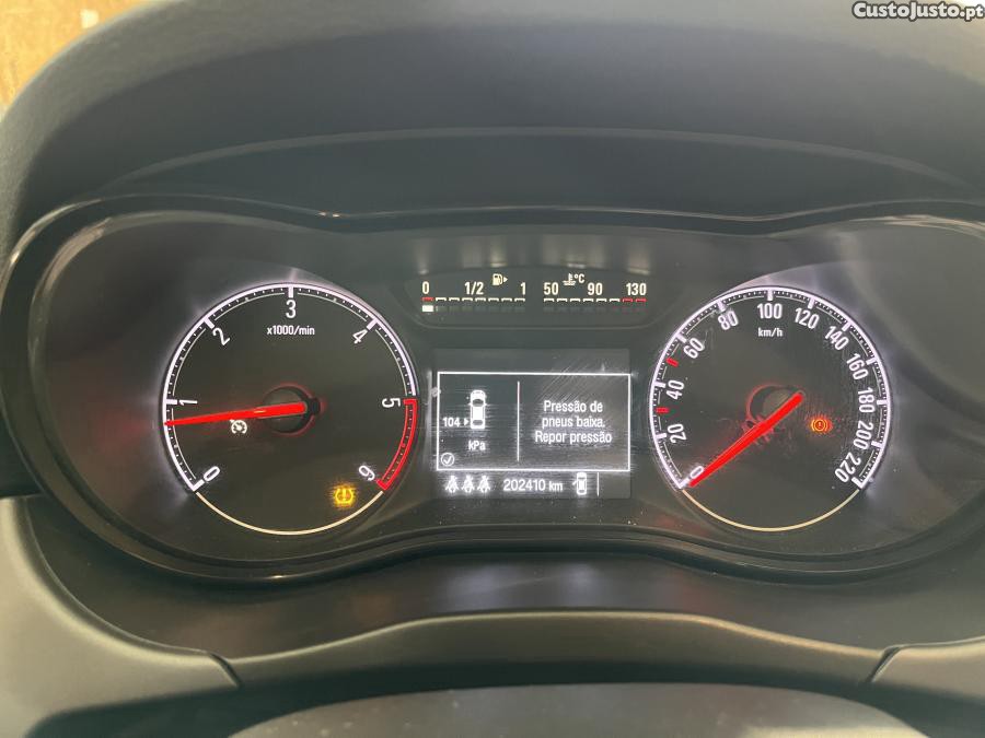 Opel Corsa 1.3 CDTi Enjoy — fotografia 3