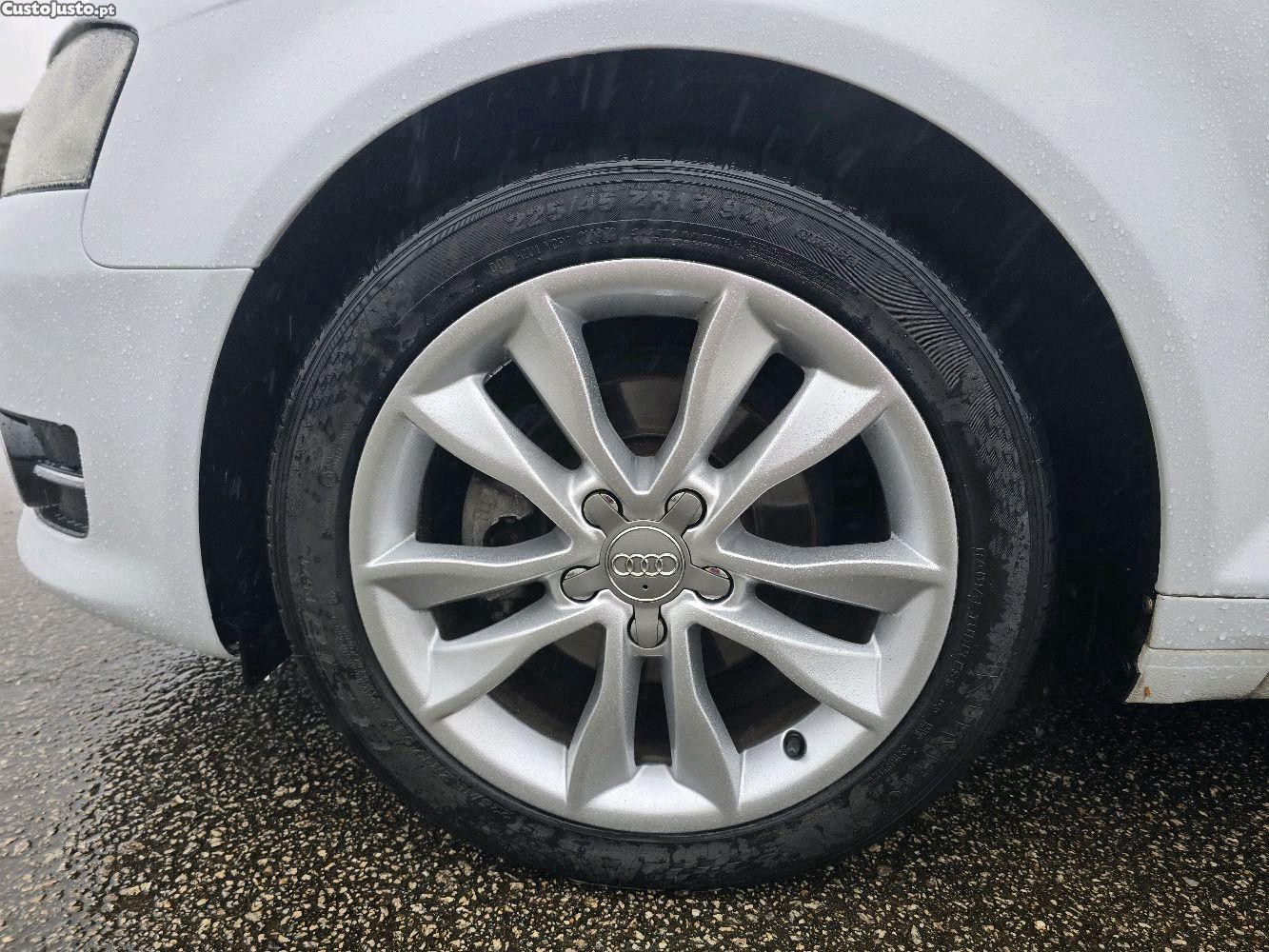 Audi A3 1.6 tdi full extras — fotografia 7