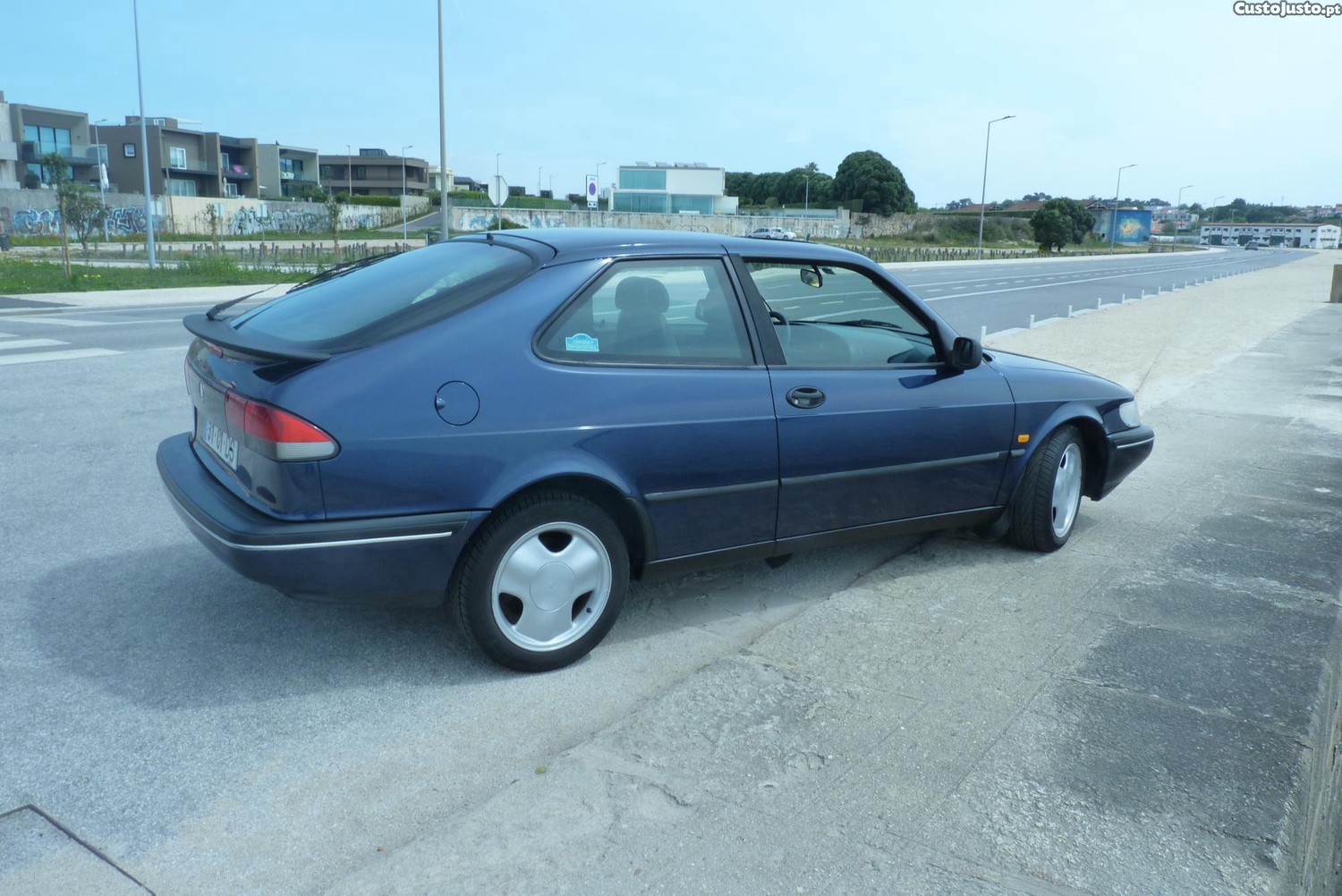 Saab 900 SE Turbo Coupée 3 Doors — fotografia 5