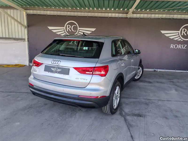 Audi Q3 45 TFSIe S Tronic — fotografia 15