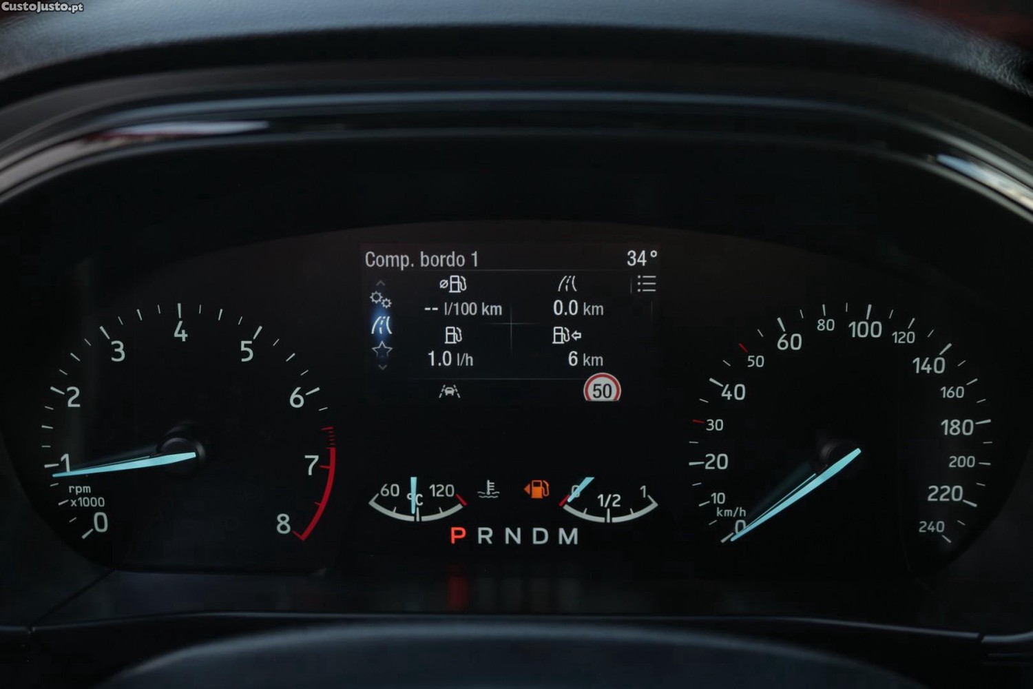 Ford Focus SW 1.0 EcoBoost ST-Line Auto 125cv — fotografia 17
