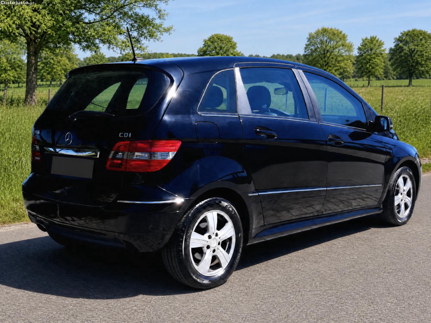 Mercedes-Benz B 200 Cdi Elegance — photo 2