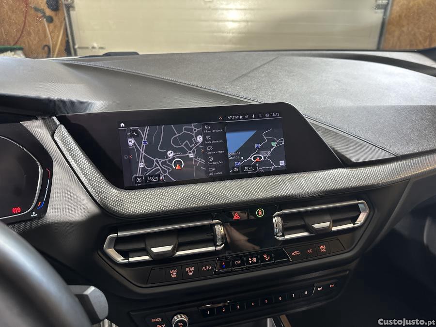 BMW 216 d Pack Desportivo M — fotografia 9