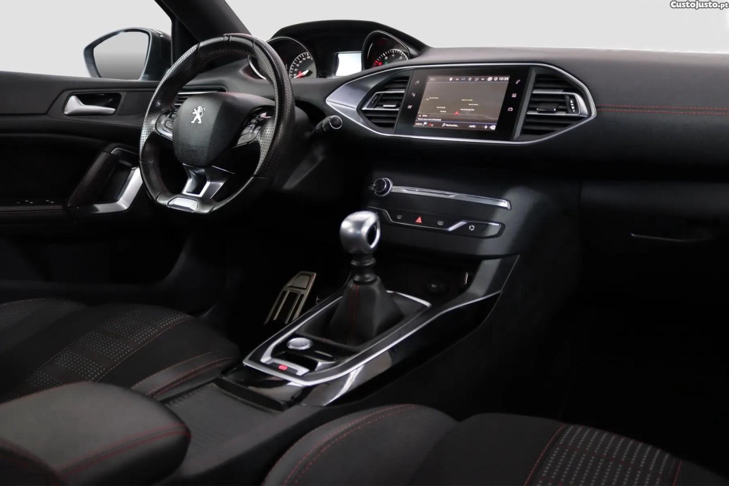 Peugeot 308 1.2 PureTech GT Line — fotografia 4