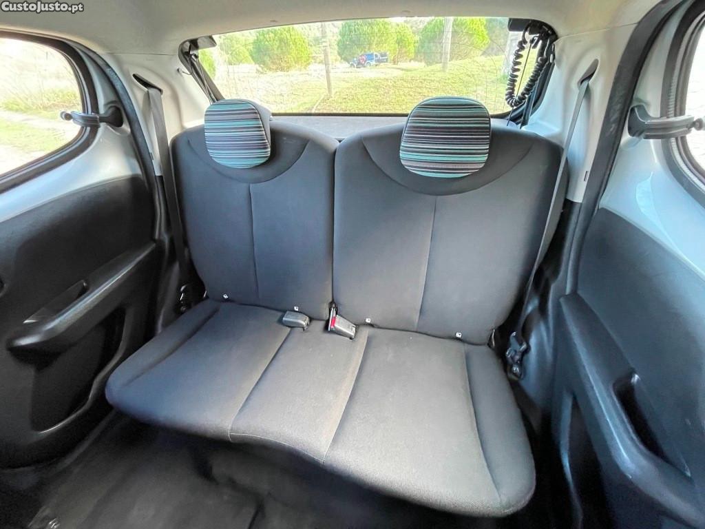 Citroën C1 1.0 Vti Feel — fotografia 3