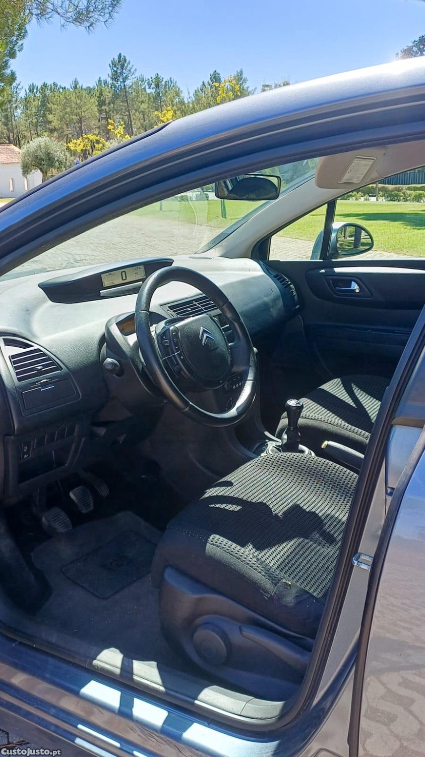 Citroën C4 1.6 HDI Business — fotografia 4