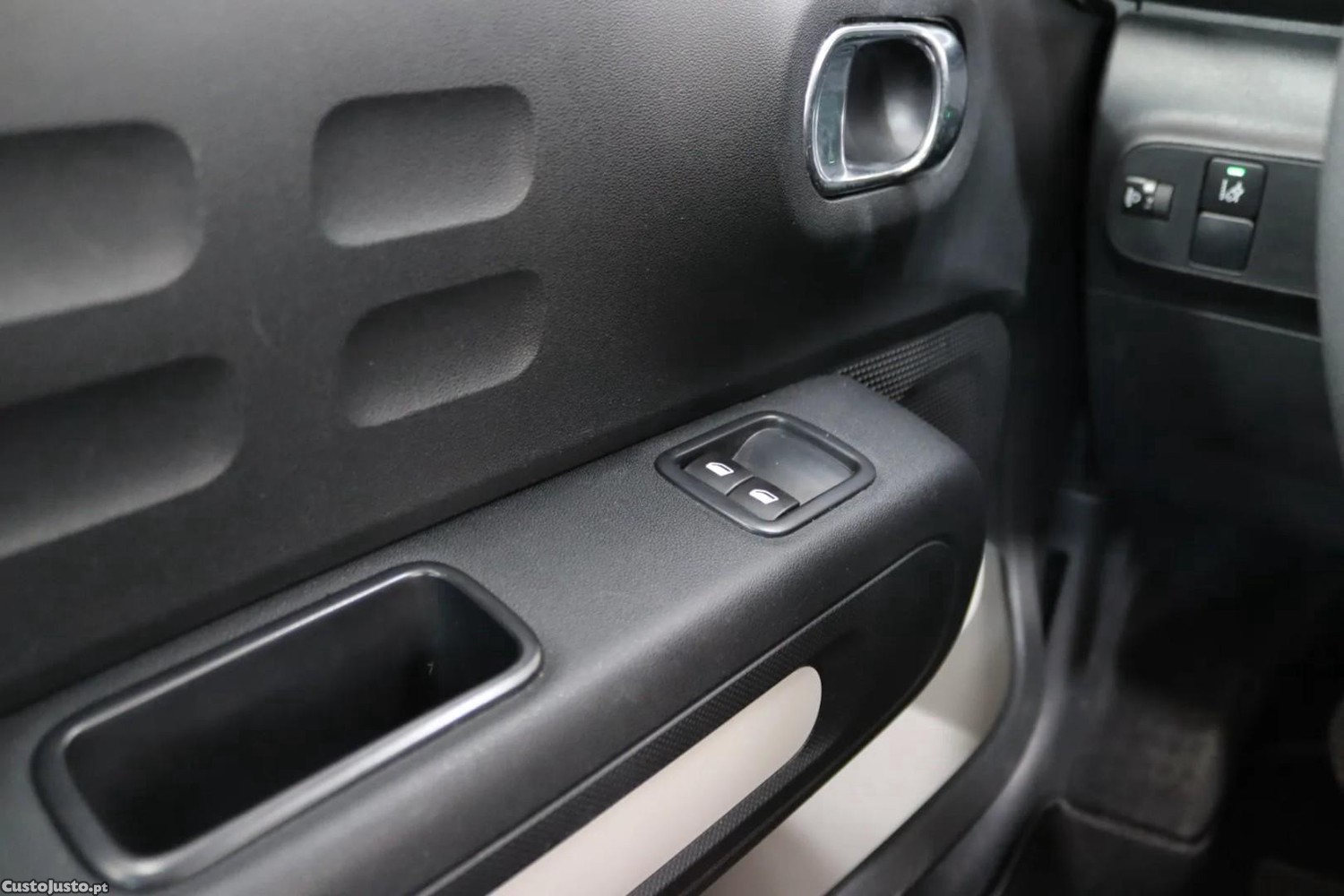 Citroën C3 1.2 PureTech C-Series — fotografia 6