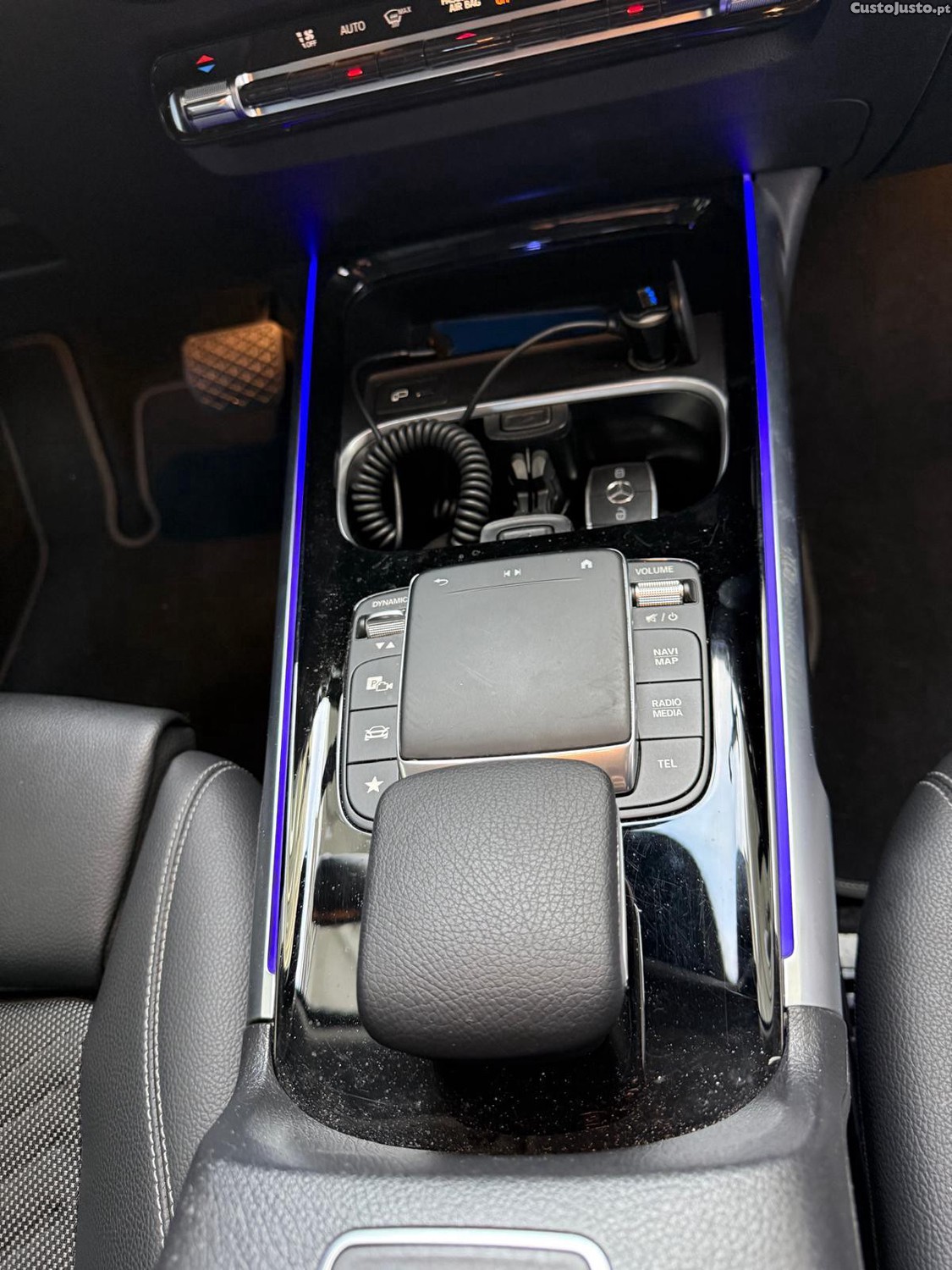 Mercedes-Benz GLB 180 7G DCT Progressive — fotografia 6