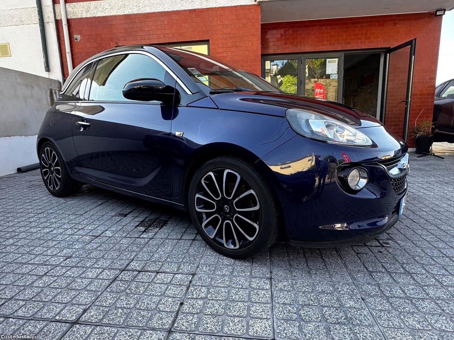 Opel Adam 1.0 T Glam Nacional — fotografia 7