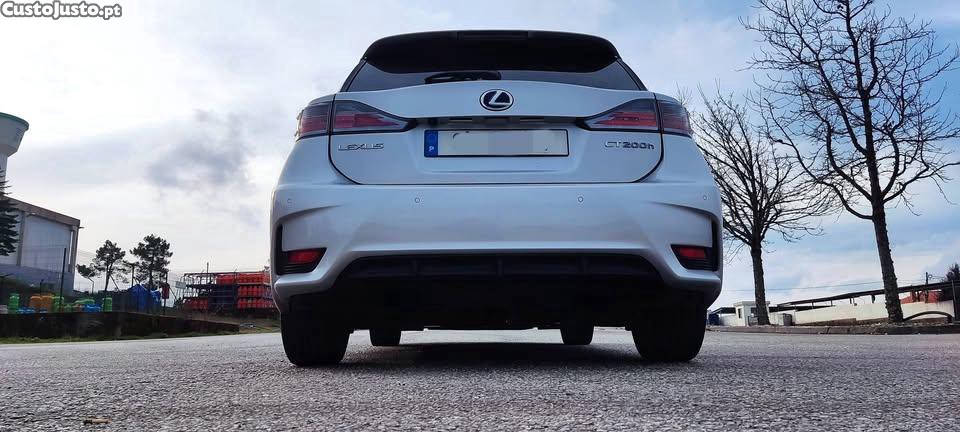 Lexus CT executive — fotografia 6