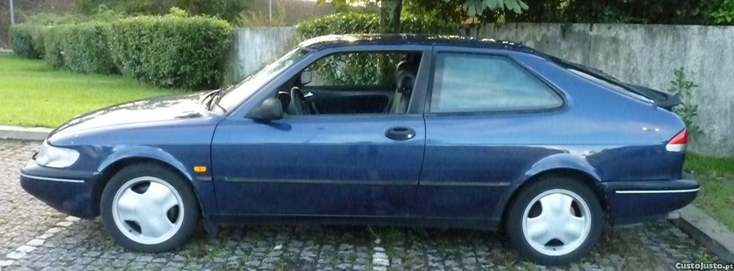 Saab 900 SE Turbo Coupée 3 Doors — fotografia 4