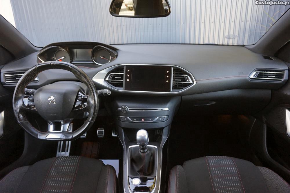 Peugeot 308 1.2 PureTech GT Line — fotografia 19