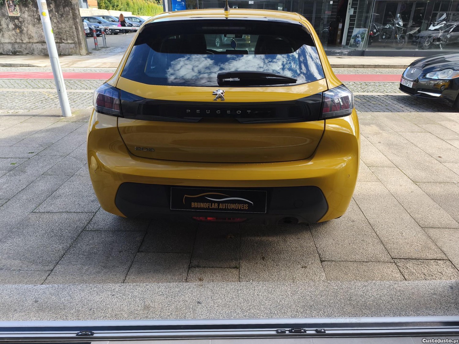 Peugeot 208 1.2 Active Pack — fotografia 4