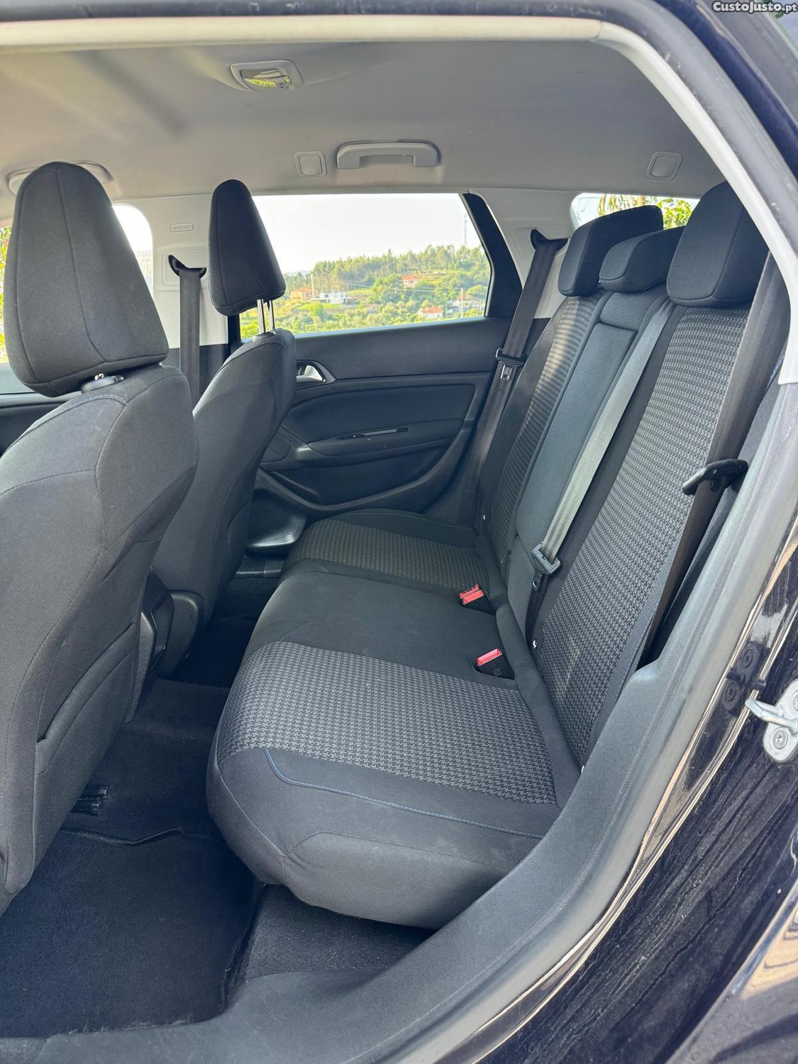 Peugeot 308 HDI — fotografia 6