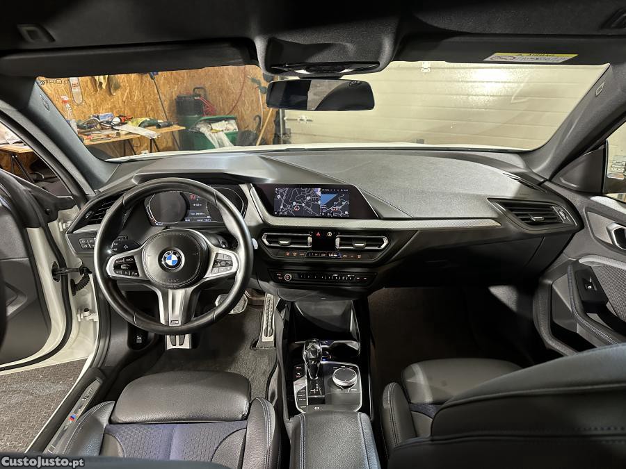 BMW 216 d Pack Desportivo M — fotografia 6