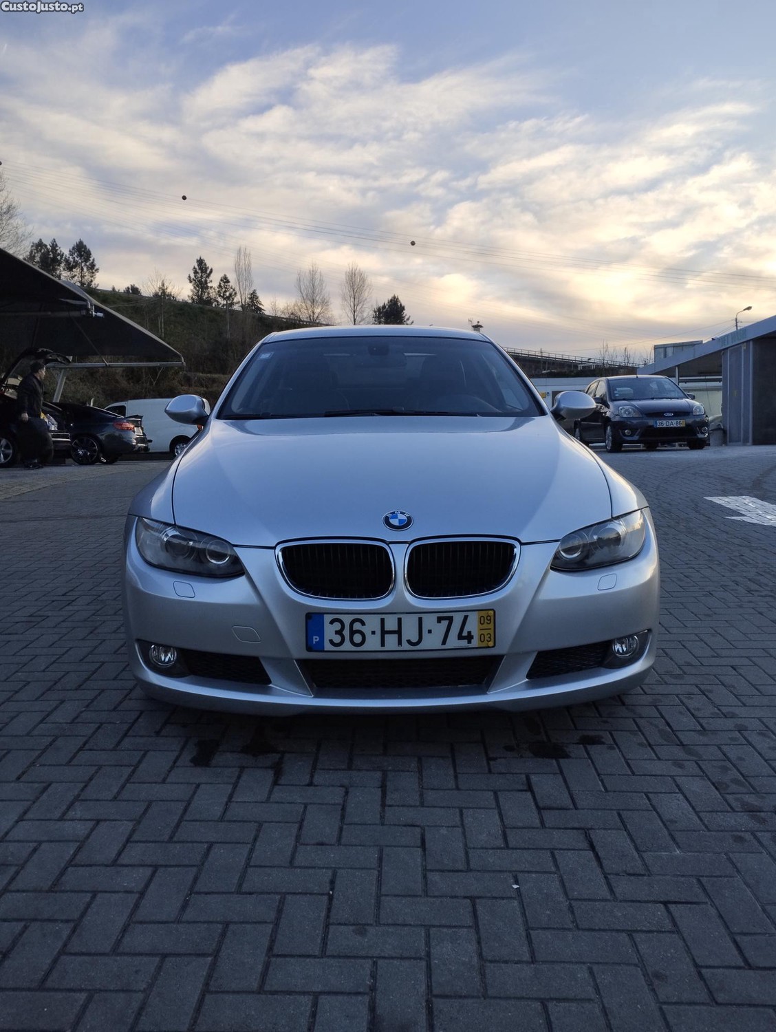 BMW 320 Coupé — fotografia 8