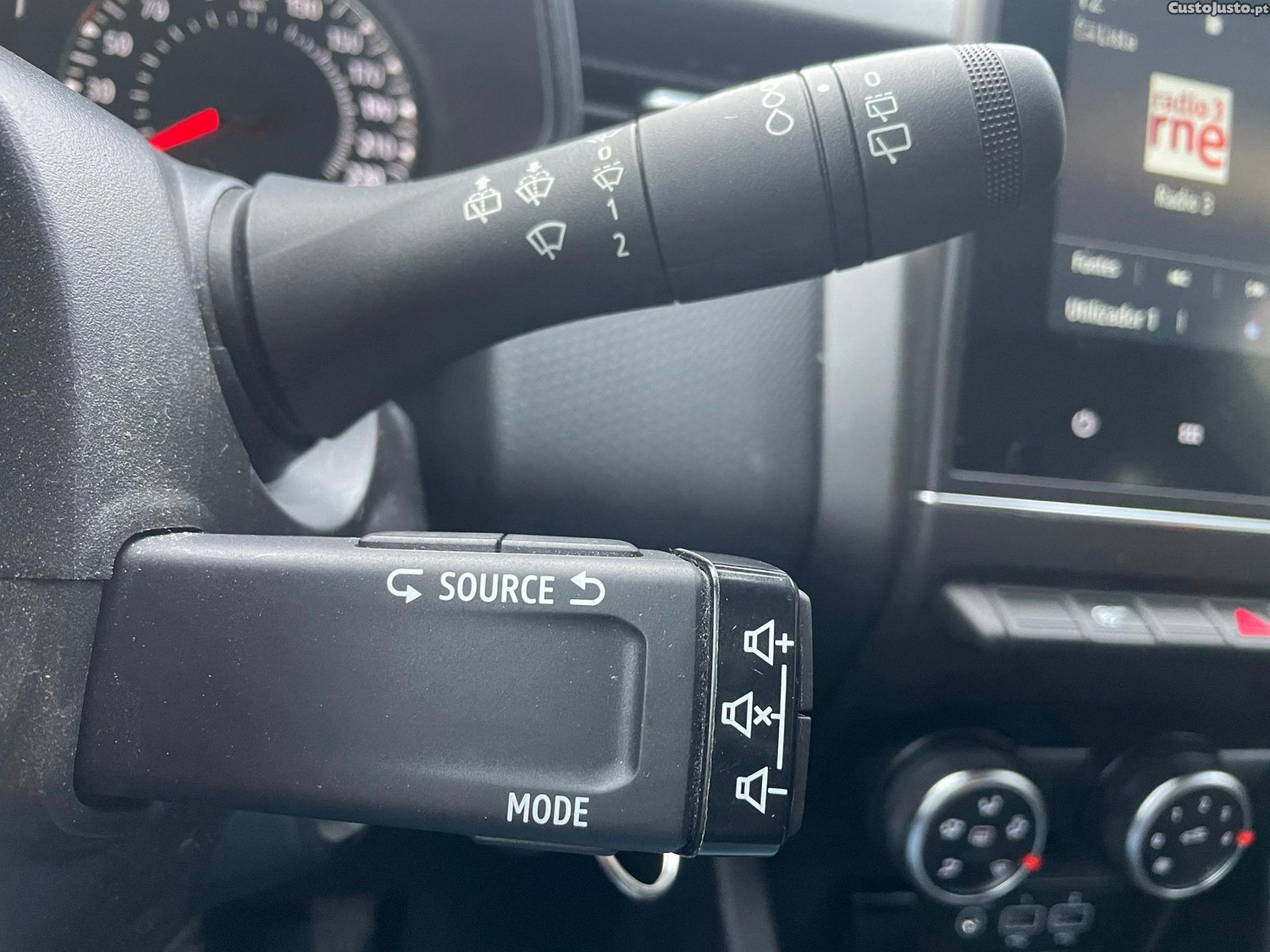 Renault Clio 1.0 SCe Zen — fotografia 5