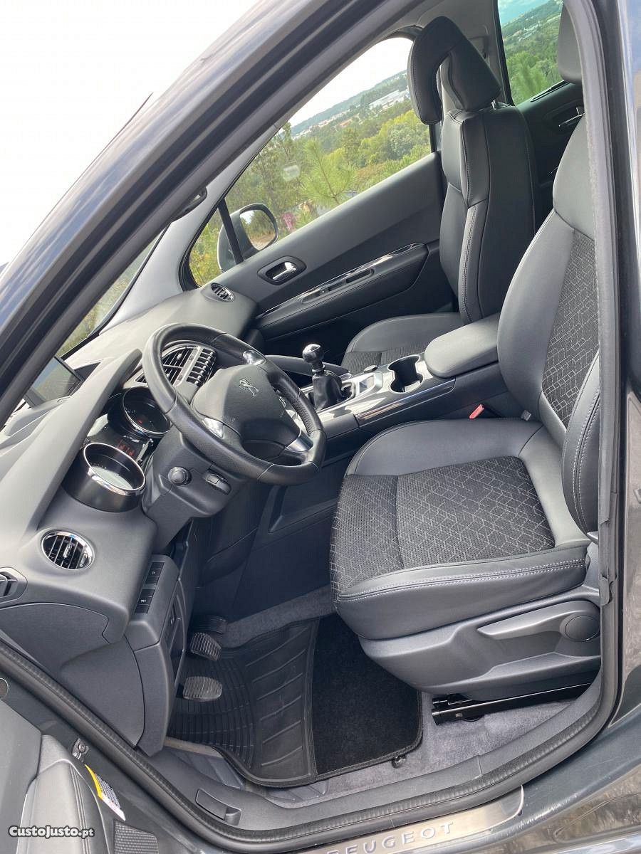 Peugeot 3008 BlueHdi Allure 115cv — fotografia 8