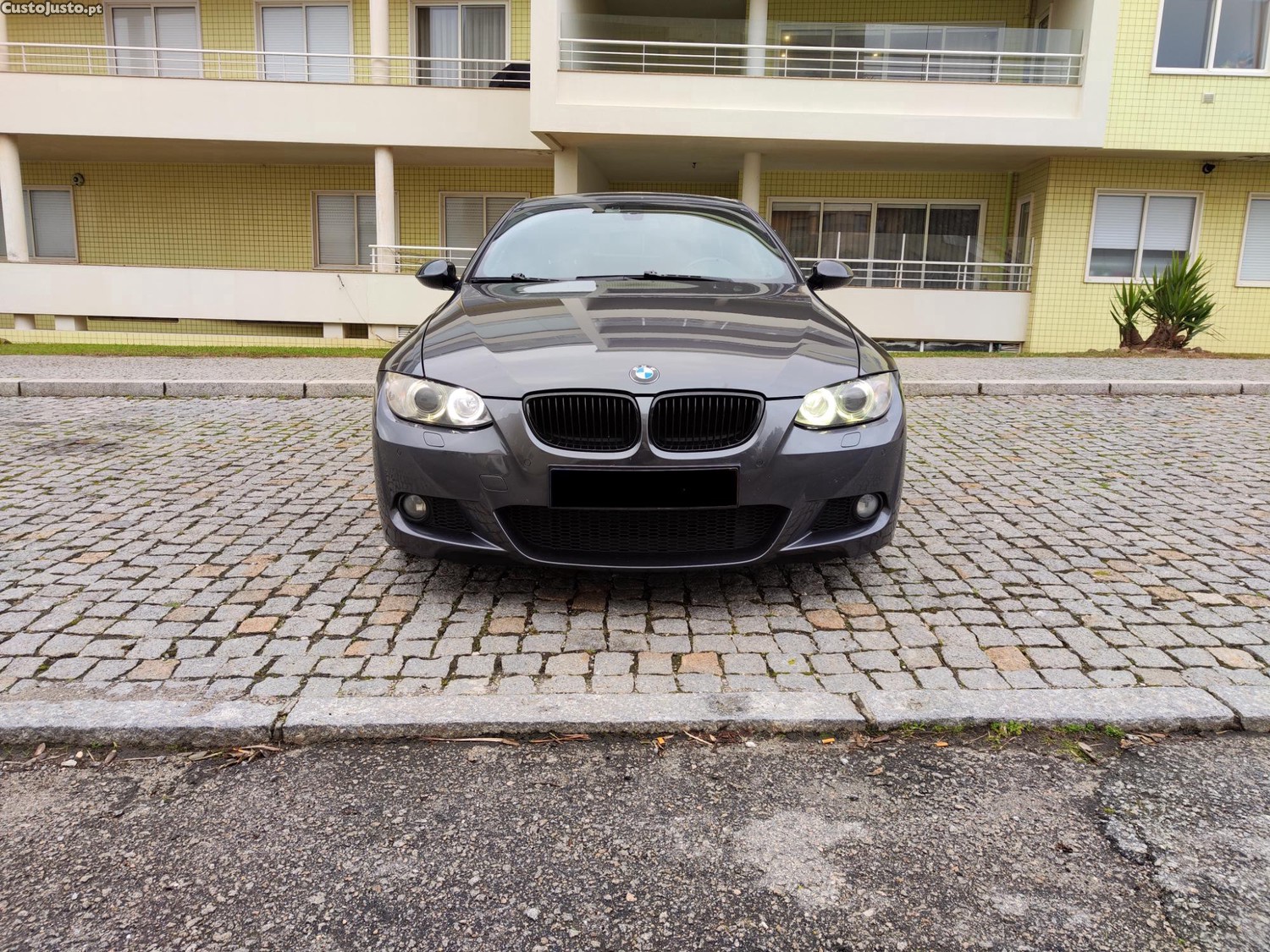 BMW 320 COUPE — fotografia 9