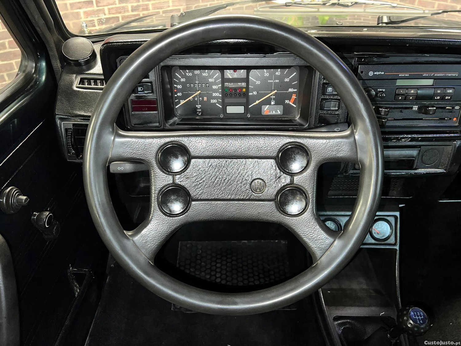 VW Golf GTI  1.6 — photo 3