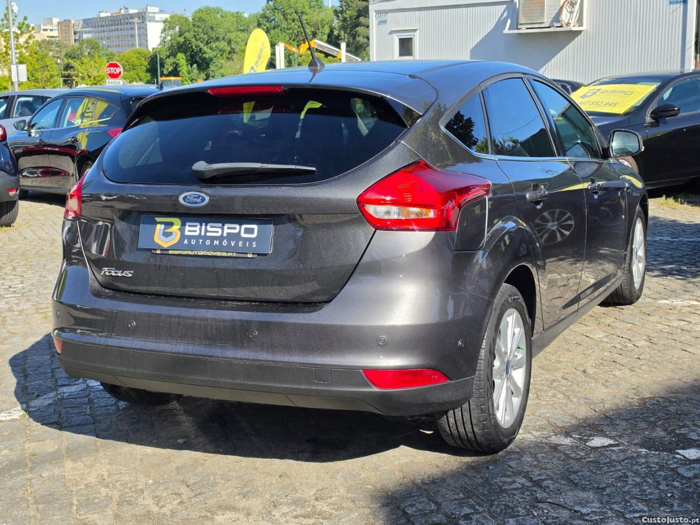 Ford Focus 1.5 TDCi EcoBlue Active — fotografia 5
