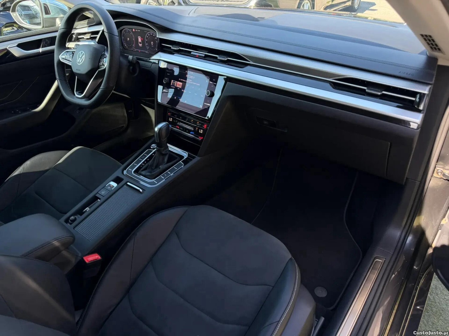 Volkswagen Arteon 2.0 TDI Elegance DSG — fotografia 17