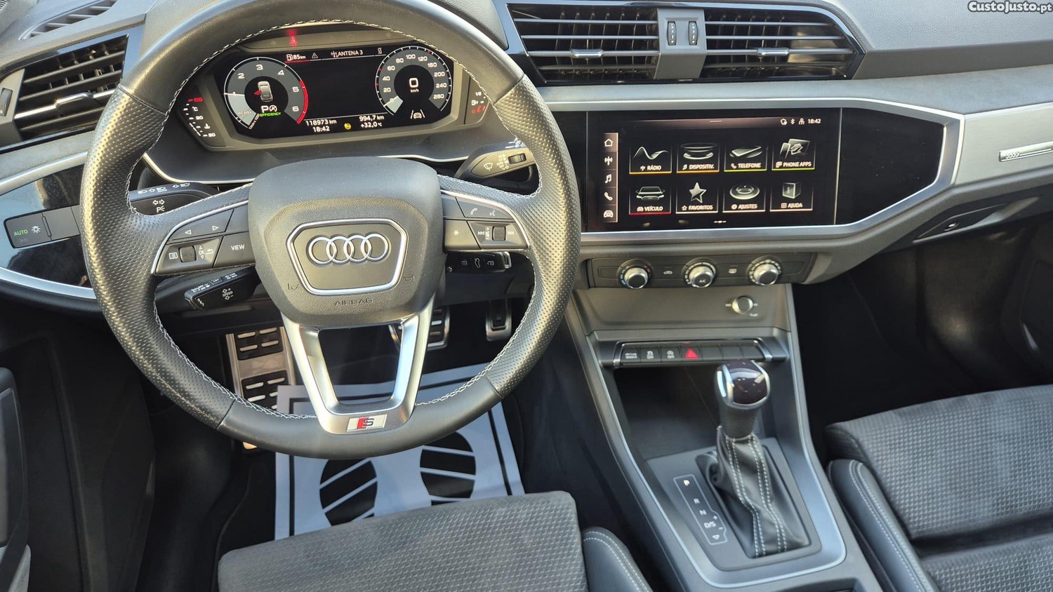 Audi Q3 Sportback 35 TDIS-Line S tronic — fotografia 6