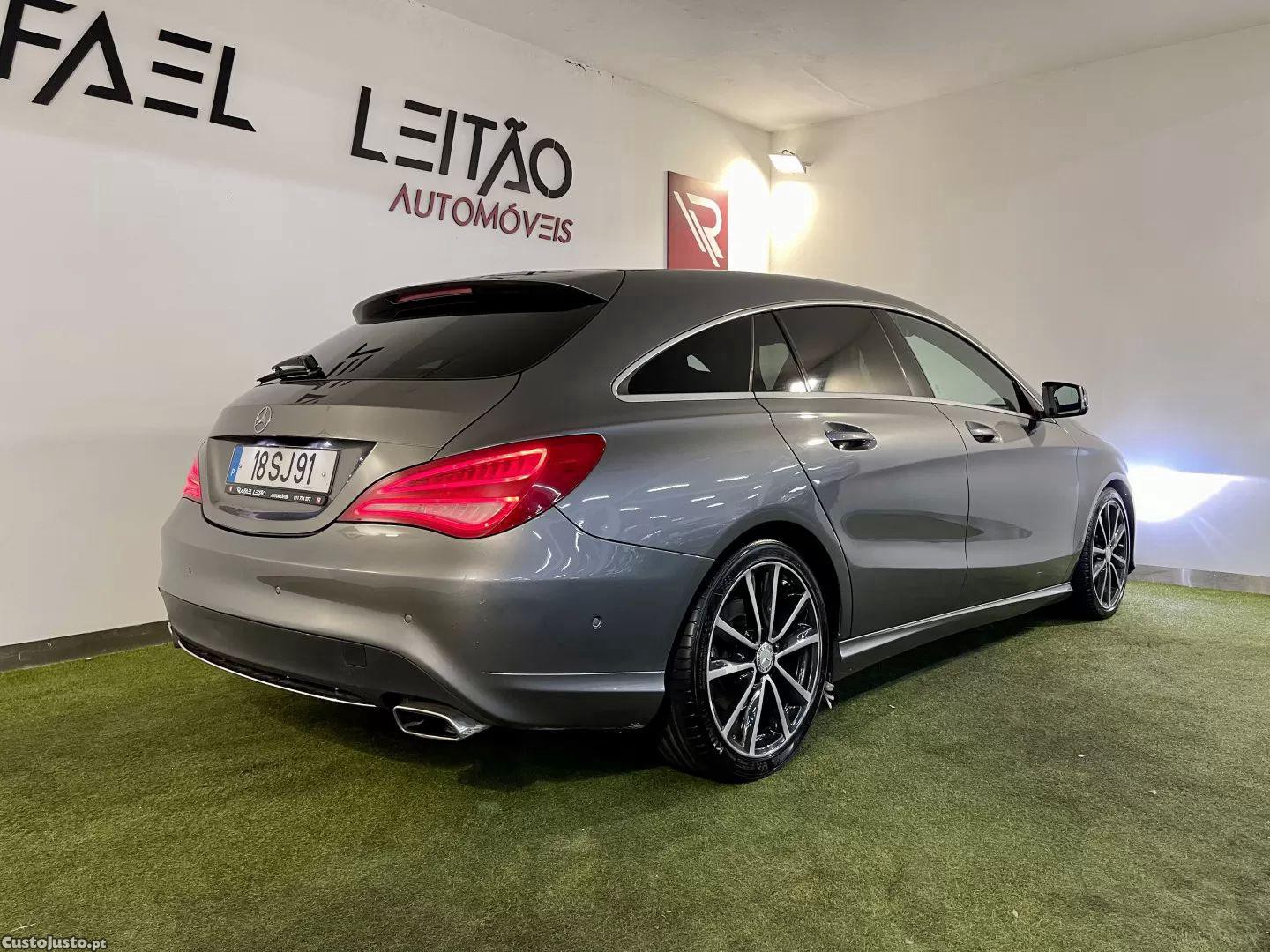 Mercedes-Benz CLA 180 D shooting brake aut. — fotografia 22