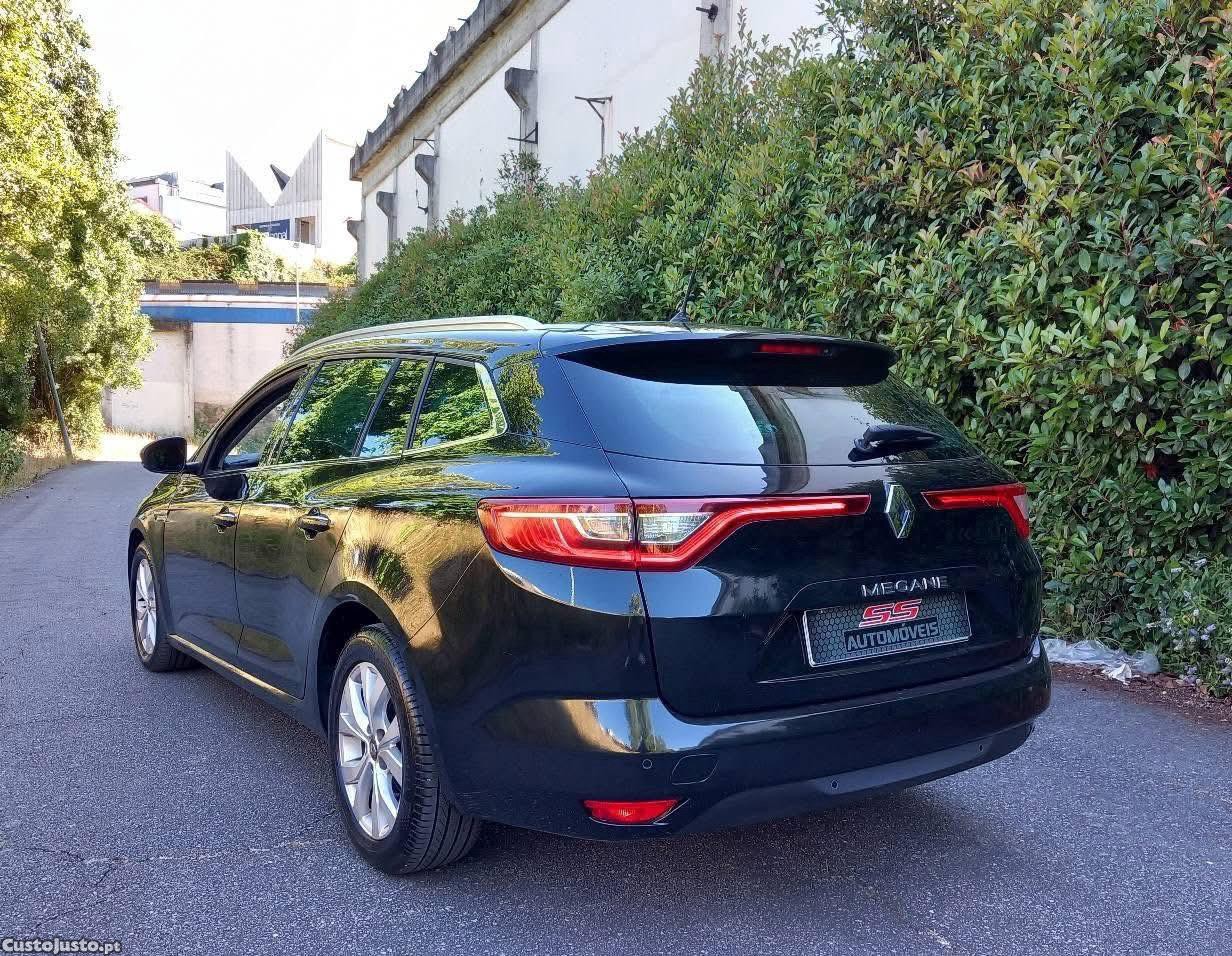 Renault Mégane 1.5 DCi — fotografia 7