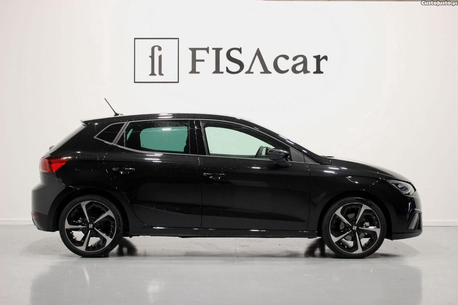 SEAT Ibiza 1.0 TSI FR — fotografia 25