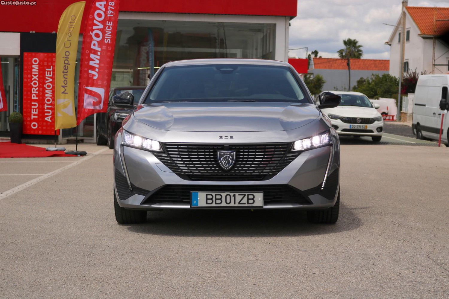 Peugeot 308 SW 1.6 Hybrid Allure Pack e-EAT8 180cv — fotografia 56