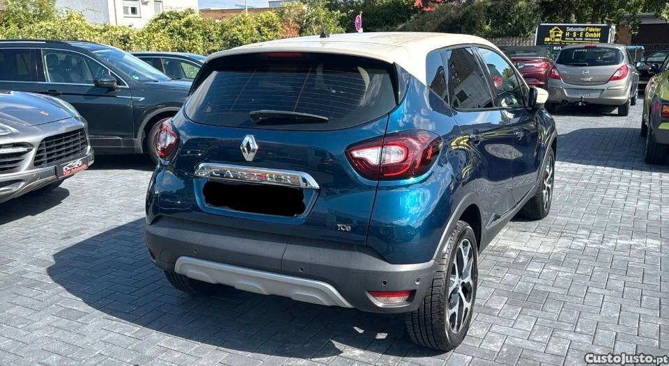 Renault Captur 0.9 TCE Exclusive — fotografia 2