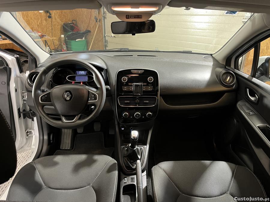Renault Clio 1.5 dCi Business — fotografia 6