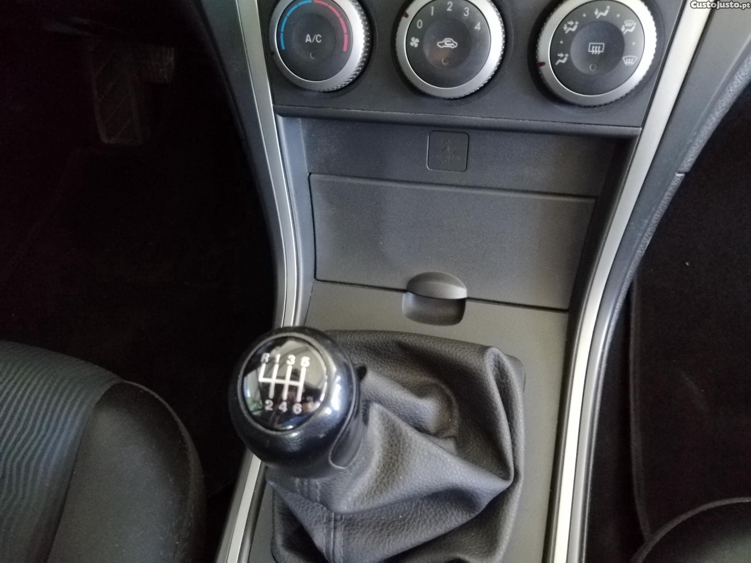 Mazda 6 MZR-CD 2.0 Comfort — fotografia 15