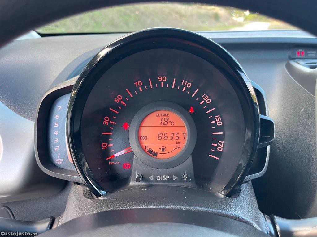 Citroën C1 1.0 Vti Feel — fotografia 6