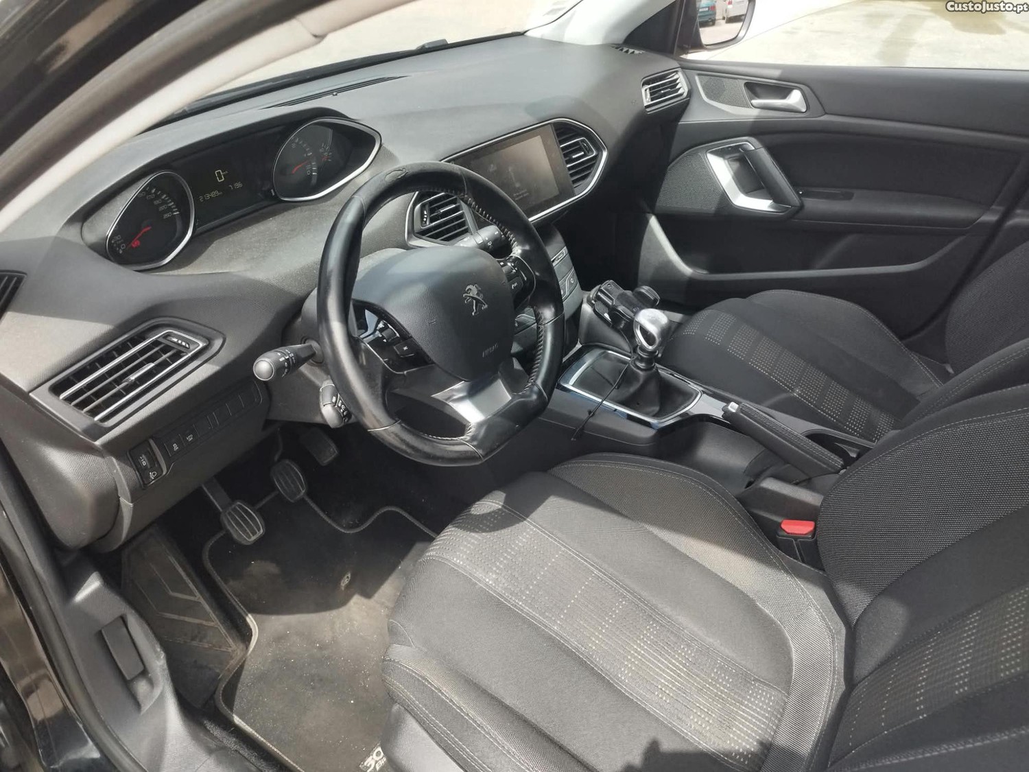 Peugeot 308 1.6 SW GT — fotografia 4