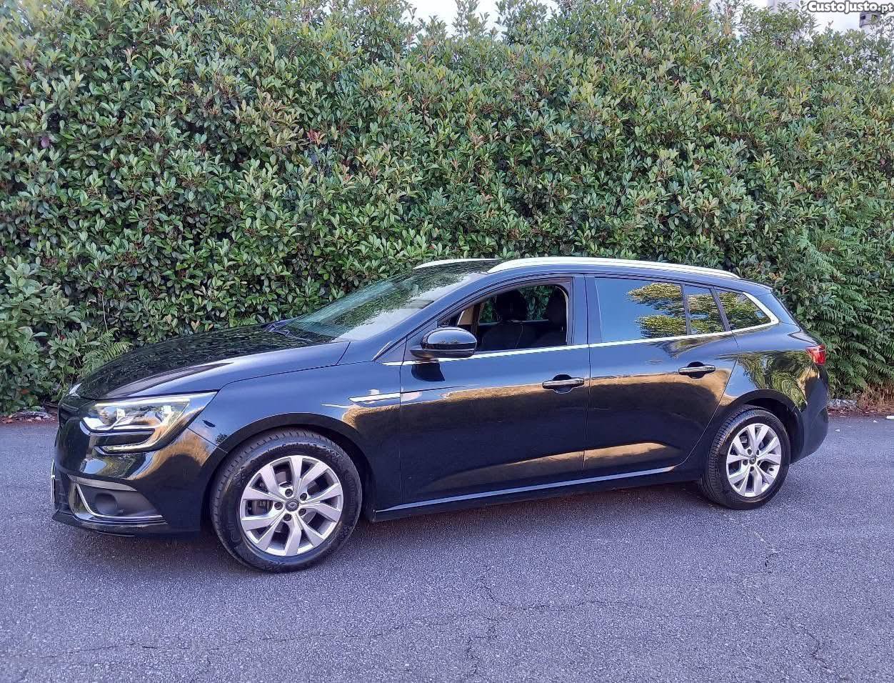 Renault Mégane 1.5 DCi — fotografia 8