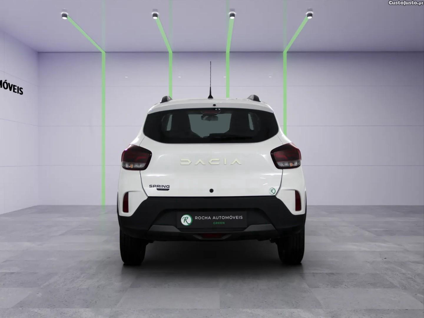 Dacia Spring Electric 45 Essential — fotografia 12