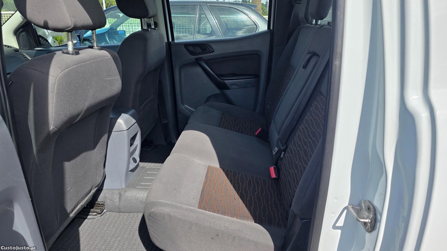 Ford Ranger Double Cab 2.2 TDCi 125cv — fotografia 6
