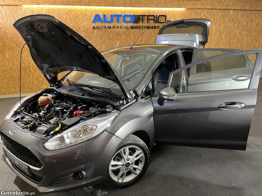 Ford Fiesta 1.0 Ti-VCT Trend — fotografia 5
