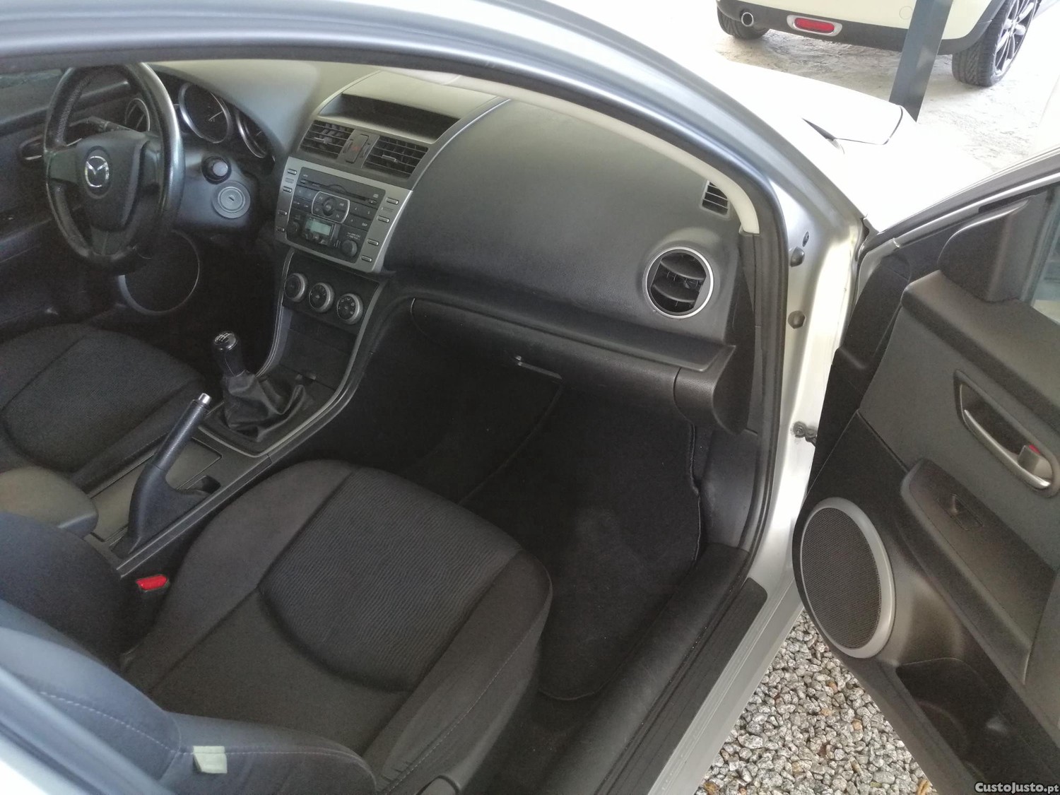Mazda 6 MZR-CD 2.0 Comfort — fotografia 12