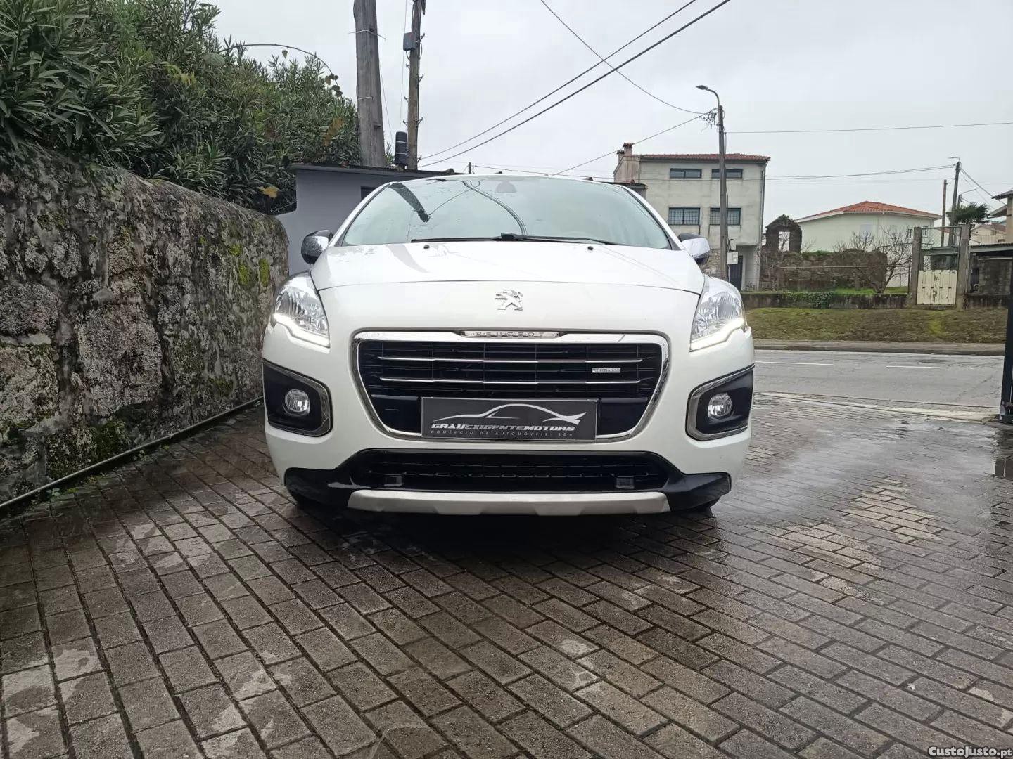 Peugeot 3008 2.0 hdi hybrid4 - 14 foto 2