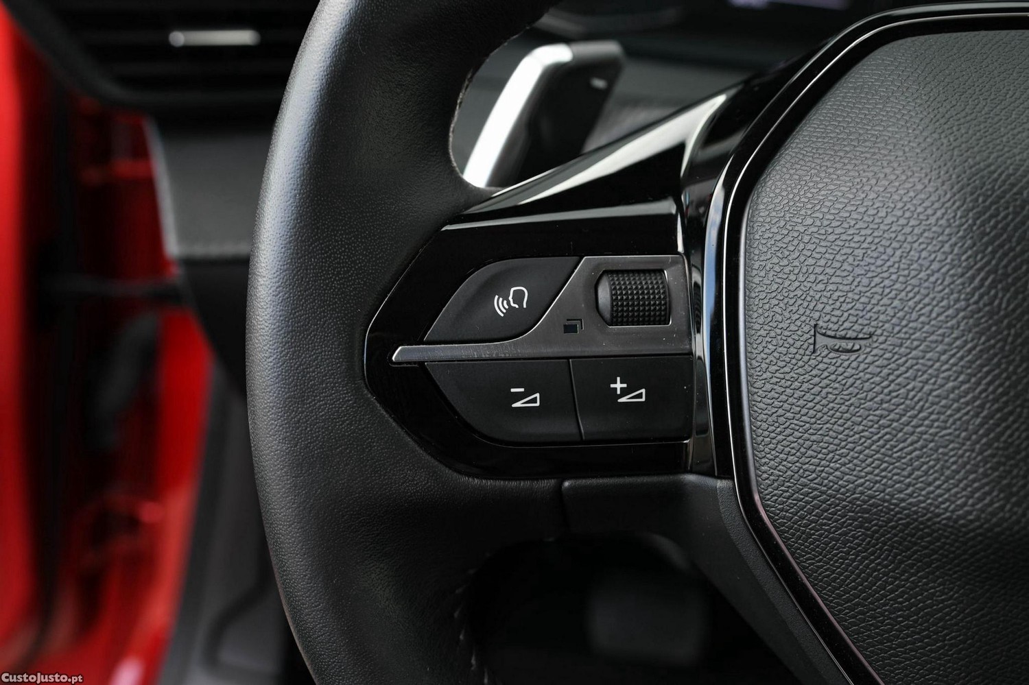Peugeot 208 1.2 PureTech Allure EAT8 — fotografia 15