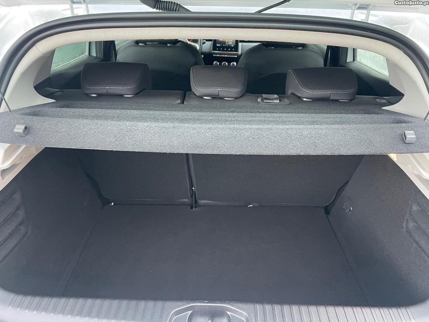 Renault Clio 1.0 SCe Zen — fotografia 3