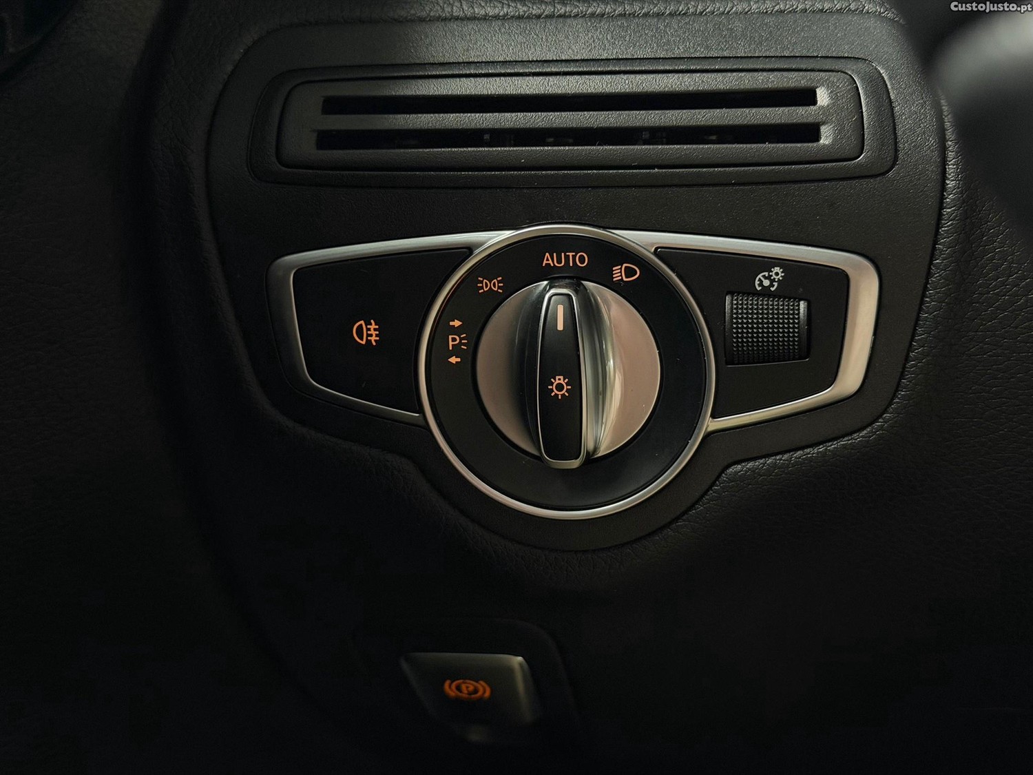 Mercedes-Benz C 220 d — fotografia 4